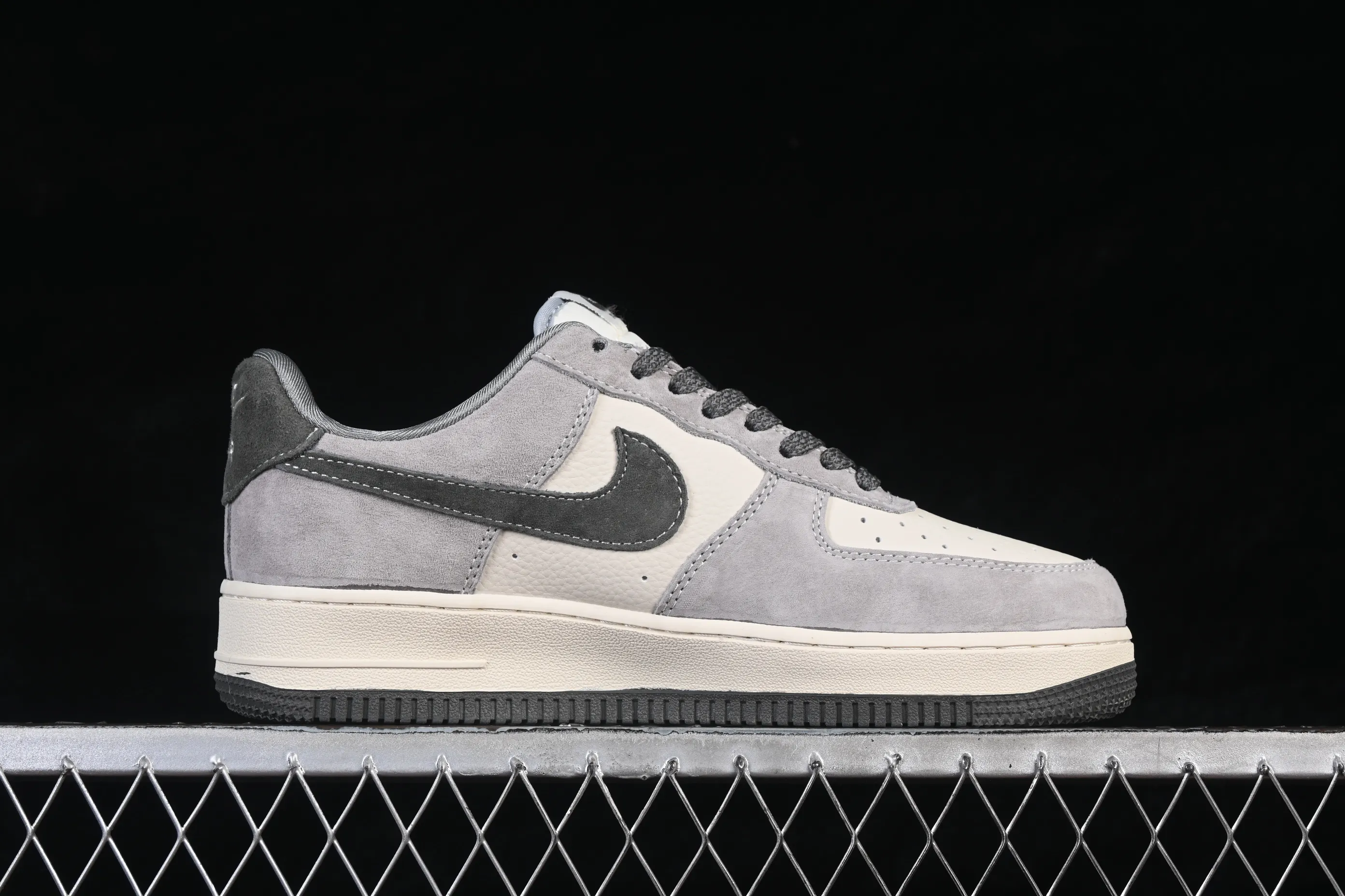 All categories Nk Air Force 1 Air Force series Nk Air Force 1 Low Air Force low-top Nike Air Force 1'07 Low North Face co-branded functional and cool Air Force 1 low-top casual sneakers KL1688-005